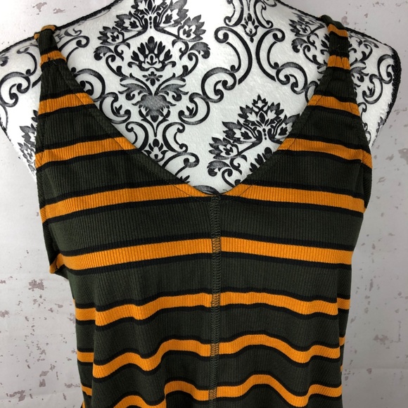 * Striped Front Tie Tank Top Shirt * Sleeveless - Picture 8 of 8